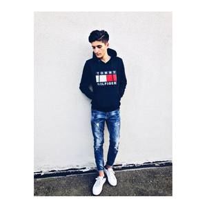 Meet your Posher, Haseeb